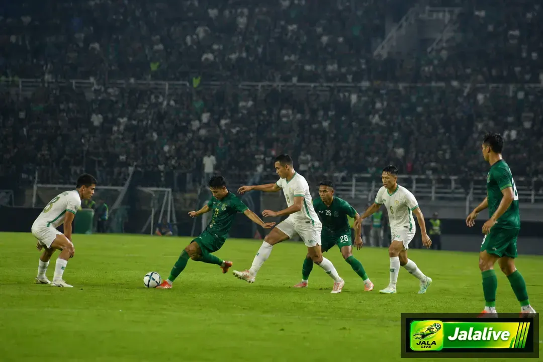 Ilustrasi sepak bola Jalalive